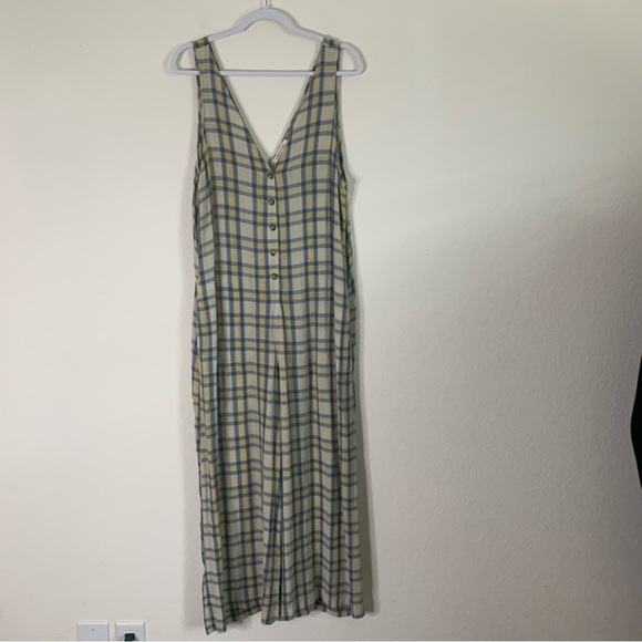 Urban outfitters women’s plaid button v neck jumpsuit pockets M - Picture 2 of 10